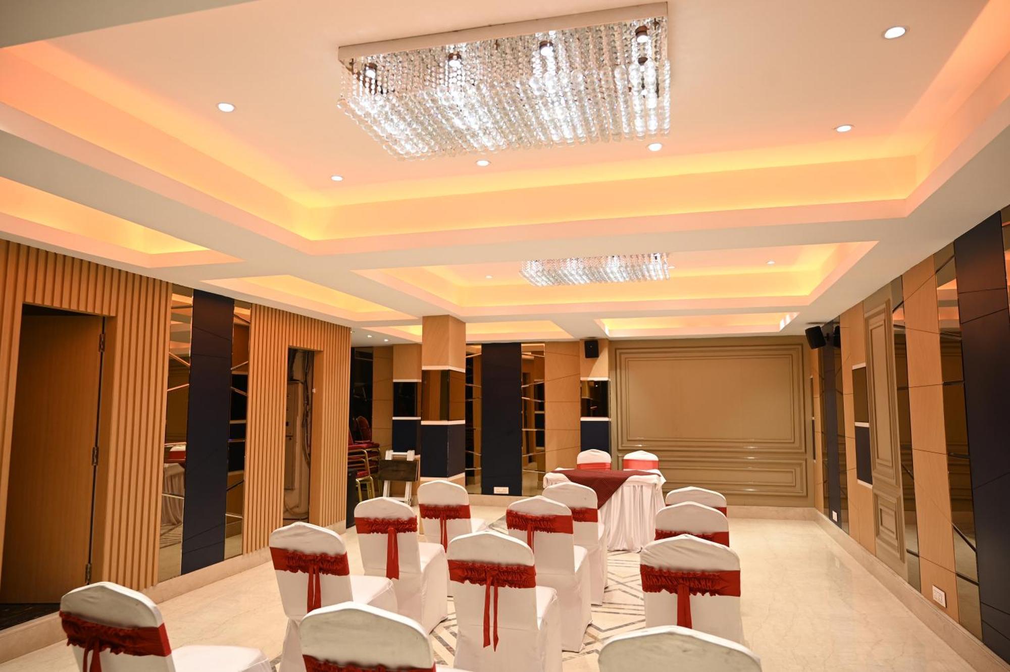 Hotel Trax International Jamshedpur Exterior foto